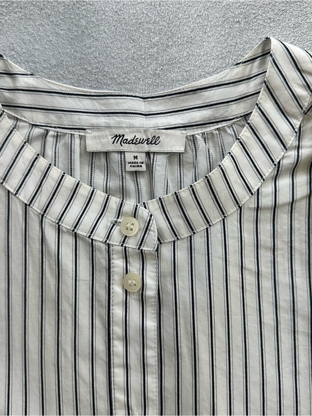 Madewell White Blouse with Navy Embroidered Balloon Sleeves - Picture 8 of 9